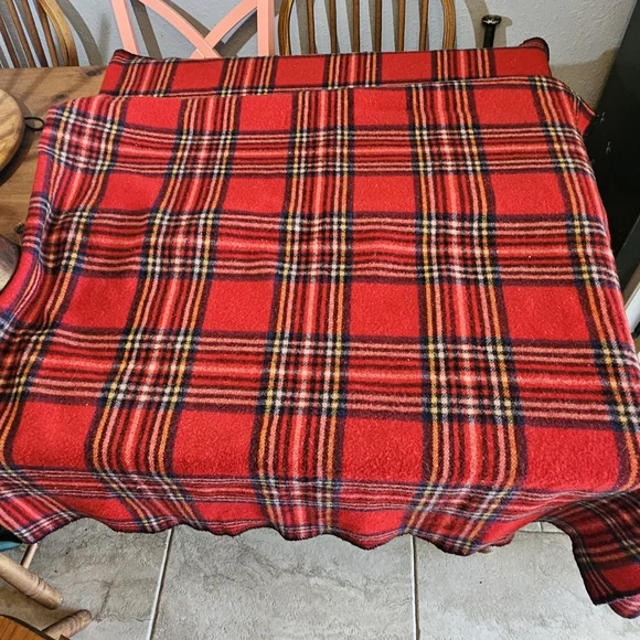 LL Bean Vintage Wood Plaid Blanket Red Tartan Whipstitch 1980's 80x86 - Picture 5 of 7